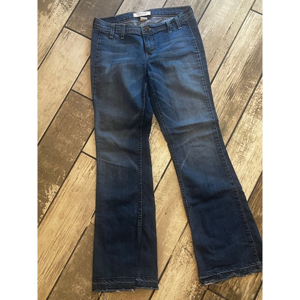 Truck‎ Jeans Bootcut Denim Jeans Dark Wash Frayed Hem Women's Size 11 Low Rise